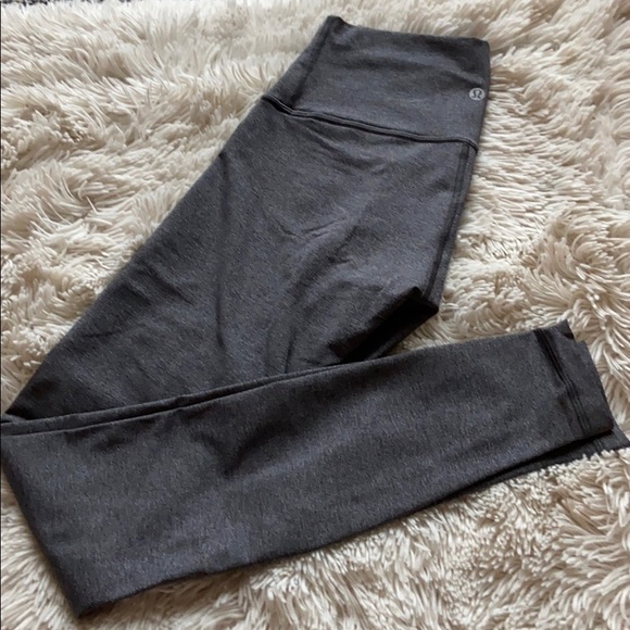 lululemon athletica Pants - Lululemon 28” light gray luxtreme legging